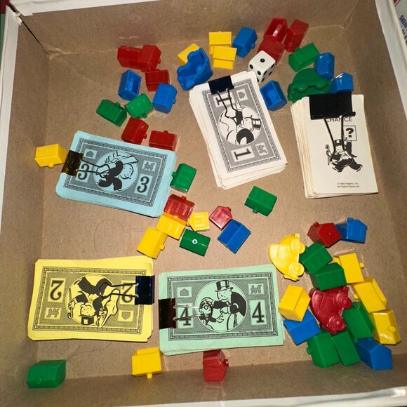 Monopoly Junior Board Game – Kids Edition by Hasbro & Parker Brothers - Picture 4 of 4